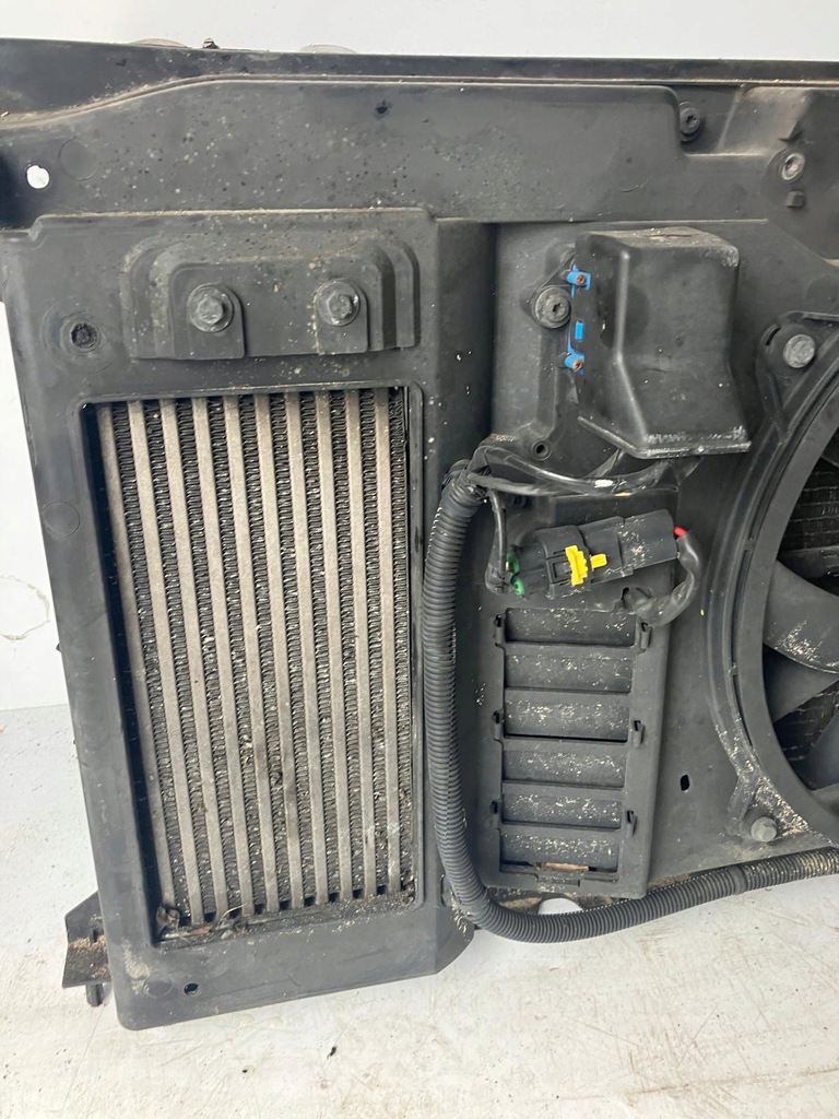 фото №2, Pas передний 5008 i 1.6 thp