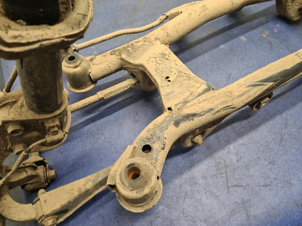 Kia sportage ii рестайлинг  4x4 балка подвеска задний Оригинал