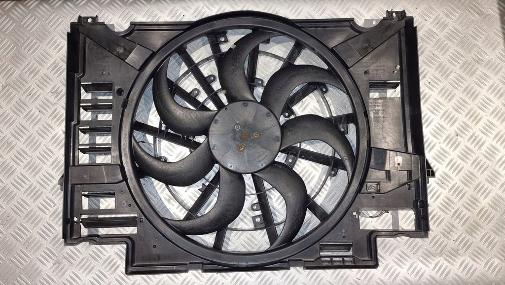 фото №5, Jaguar xe x760 xf x260 2.0d вентилятор вентилятор радиатора gx73-8c607-ae 16r