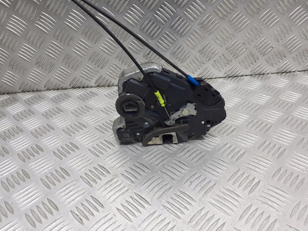 фото №4, Замок дверь левый перед toyota avensis t25