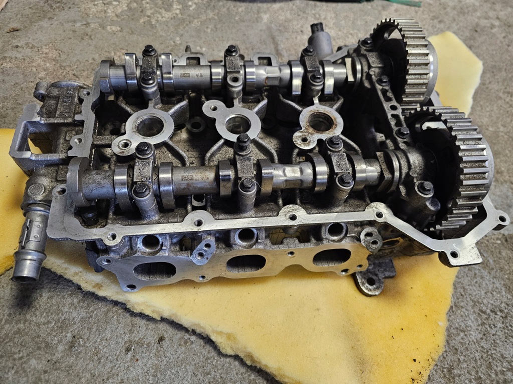 фото №2, Ідеальний стан !!! перевірений !!! вали головки 1.2 vti psa hm01 головка