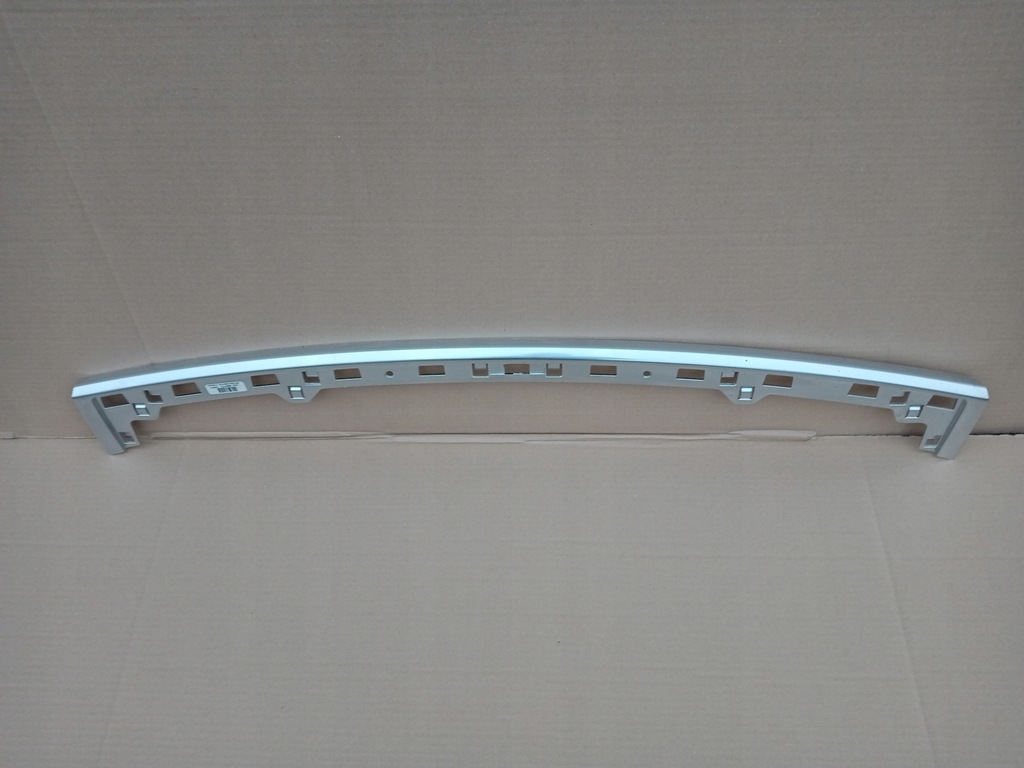 фото №1, Jeep grand cherokee wk2 lift молдинг бампера задняя