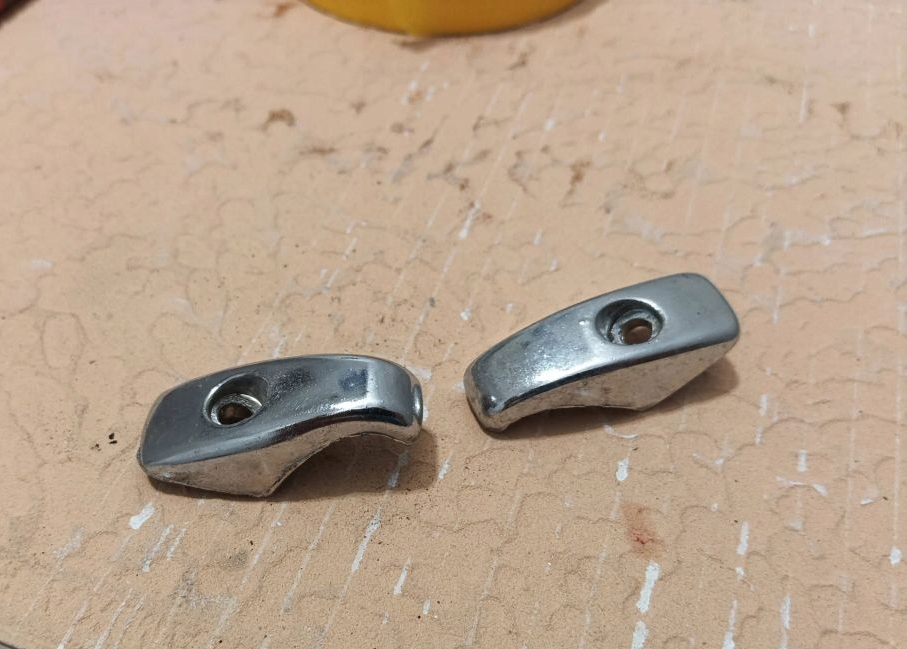 фото №1, Cadillac seville эмблема element салона подвесы #184