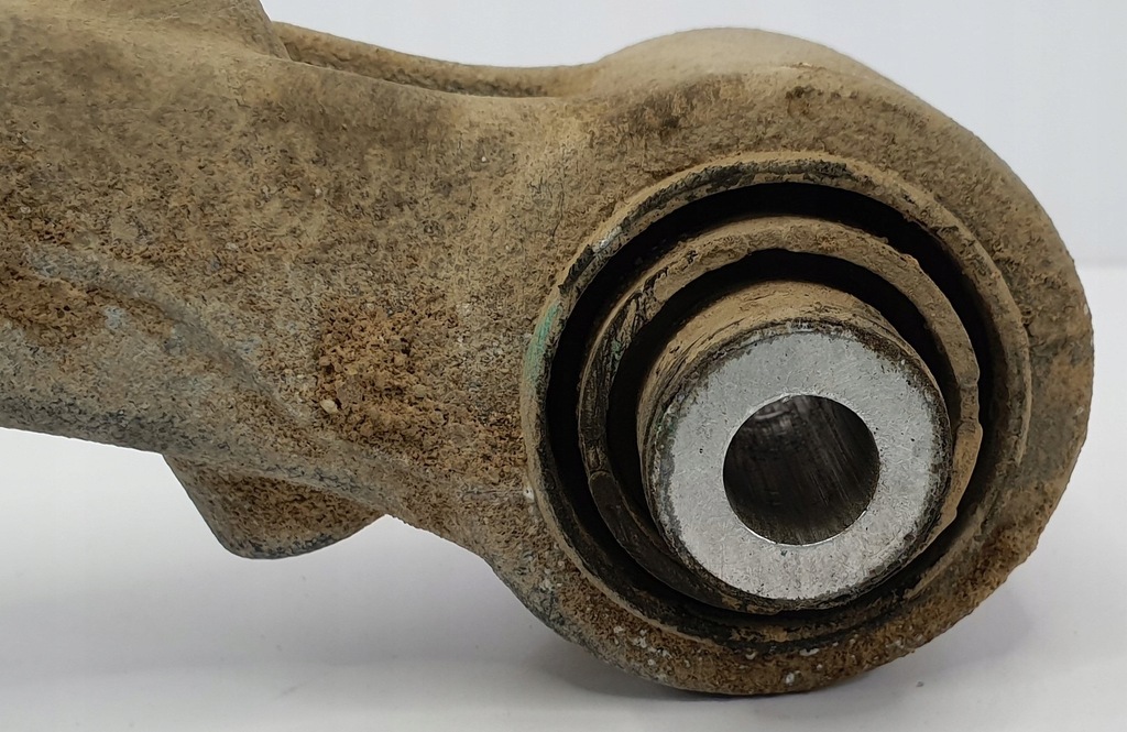 фото №7, Mercedes-benz оригинальный номер 000062363106 рычаг