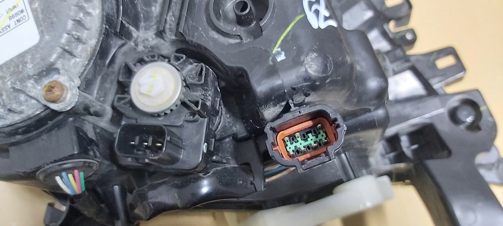 фото №8, Лампа перед левая передняя nissan navara d23 full led