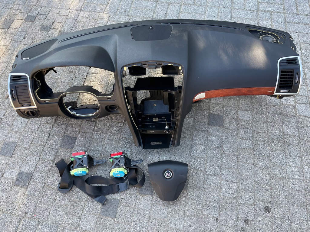 фото №1, Приборная панель консоль комплектная cadillac bls оригинал