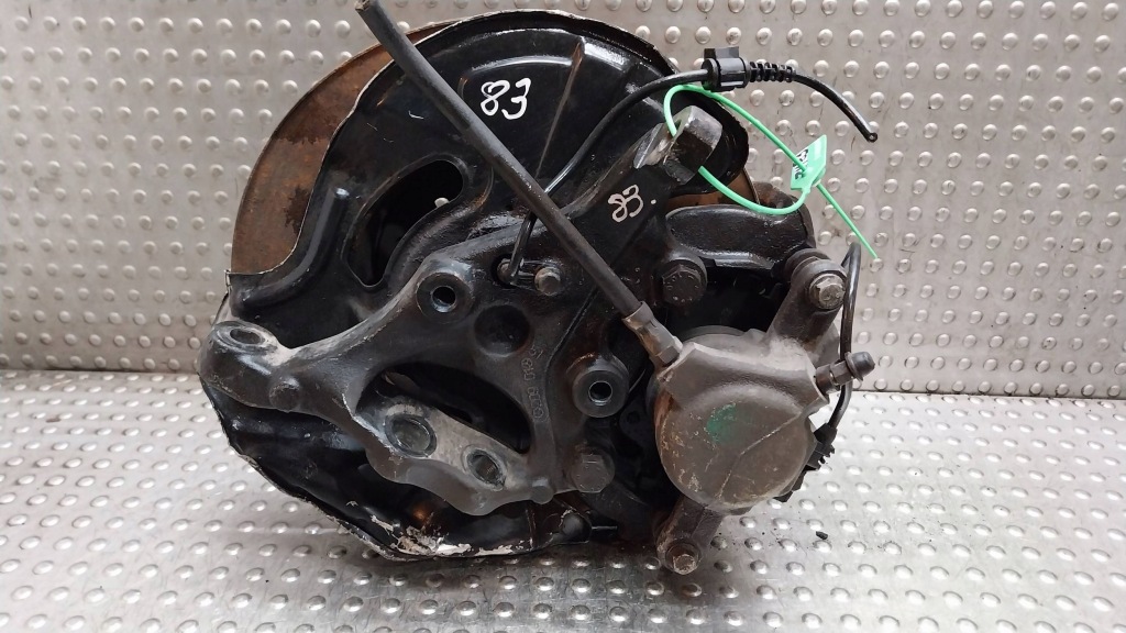 фото №2, Поворотный кулак ступица суппорт правый перед 20901 mercedes w203 w209 slk r171