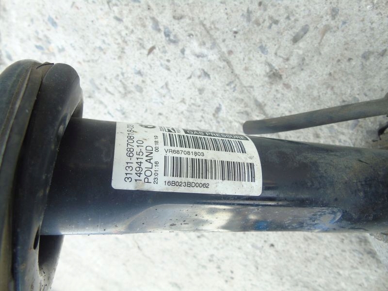 фото №3, Mini cooper f55 амортизационная стойка поворотный кулак правый 1.5d f56