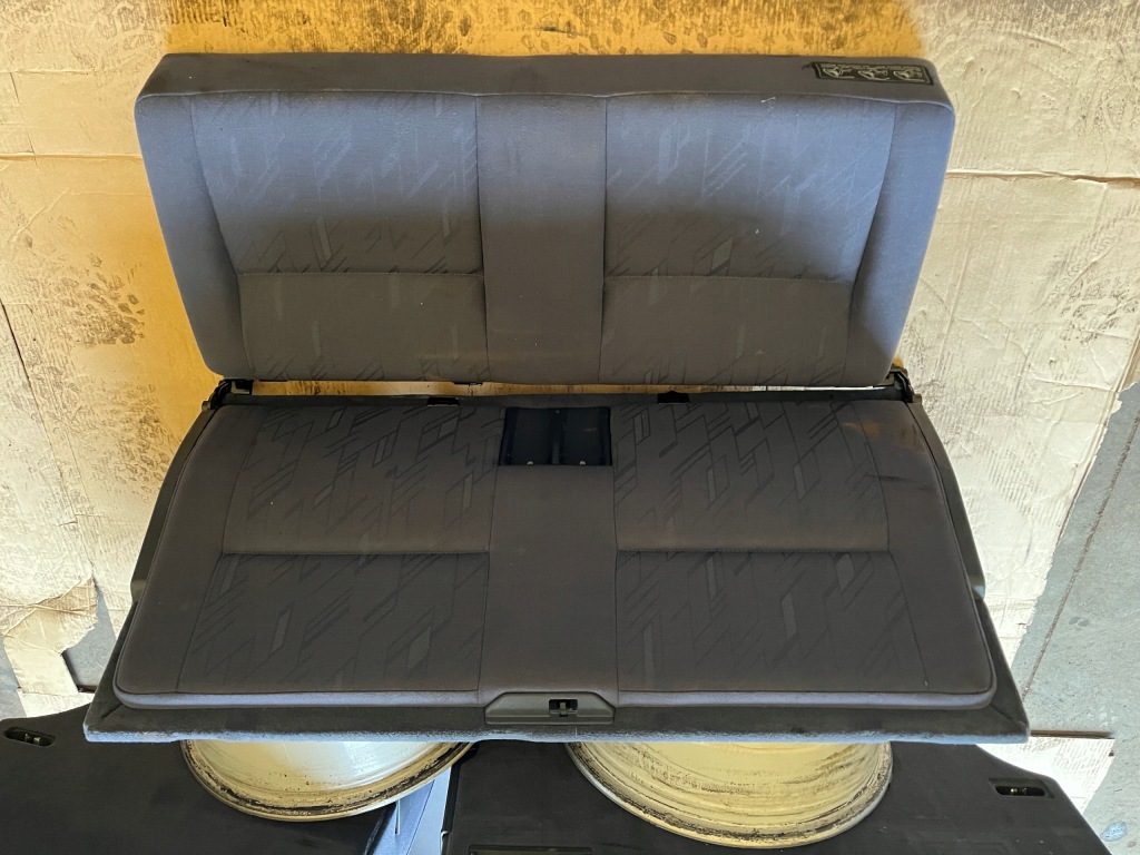 фото №8, Сидіння заднє сидіння mercedes-benz w210 kombi e-klasa europa обшивки оббивка 7osó