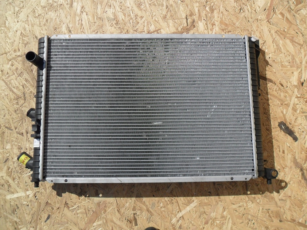 Renault laguna 1994 1995 1996 1997 радіатор води Доставка