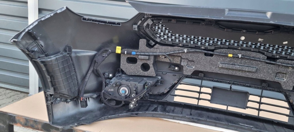 Kia niro 1 2016- бампер перед оригинал b244 Недорого