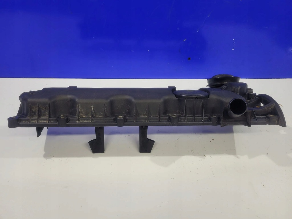 фото №8, Citroen c5 2002 крышки клапанов