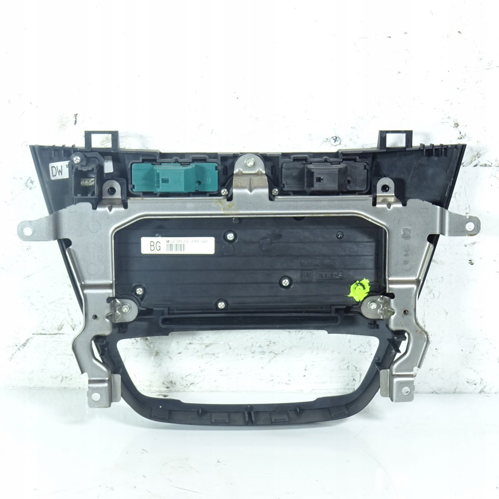 фото №2, Opel insignia a панель радио 13273256