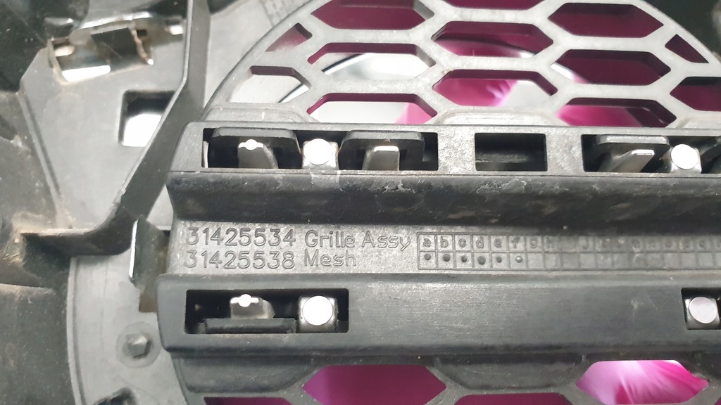 фото №10, Volvo xc60 ii r-design решётка радиатора решётка радиатора 31425534