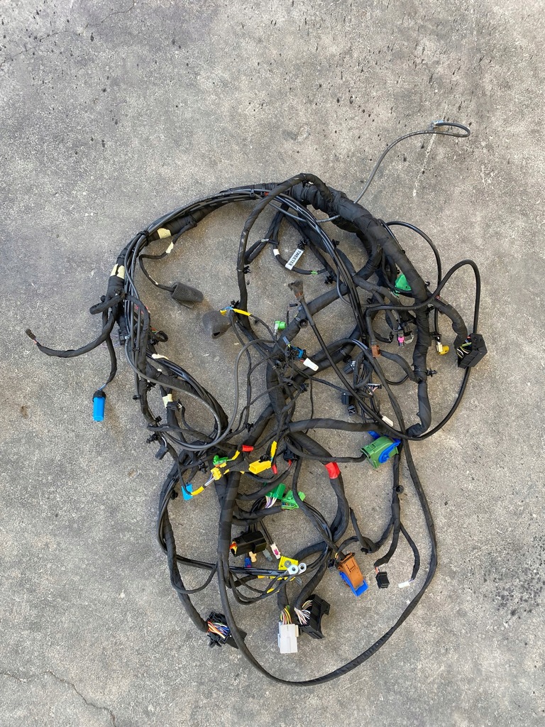 фото №1, Ferrari f8 tributo электропроводка жгут консоли