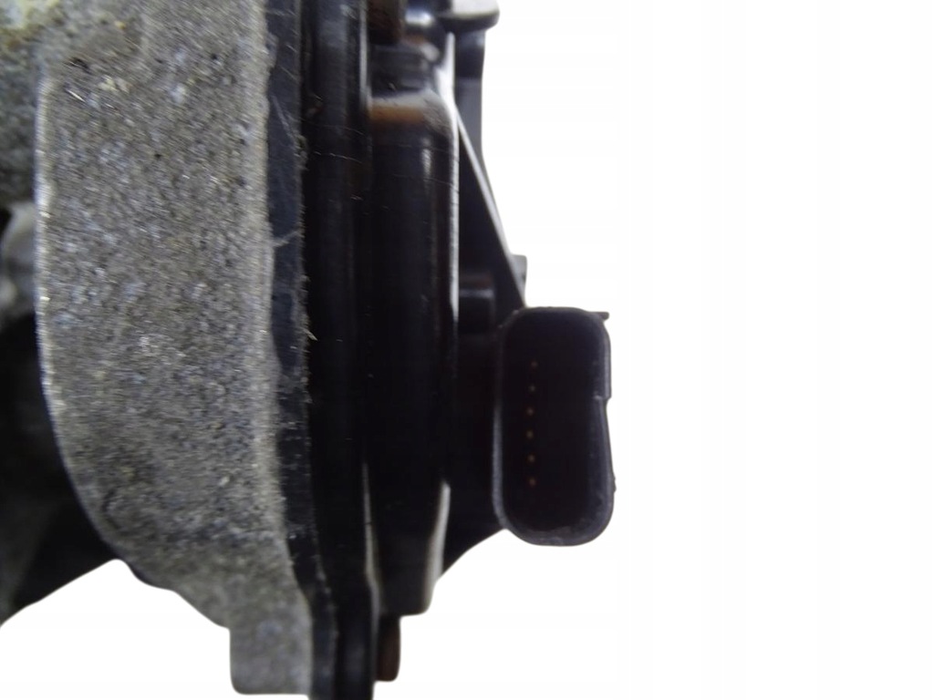 фото №11, Дроссельная заслонка ford focus mk2 ii 2 2.0 duratec 145km 05-2011 vp4f9u-9e928-ab