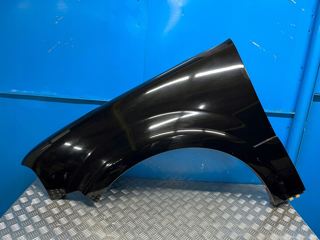 фото №1, Lincoln navigator ii 03- крыло левый перед