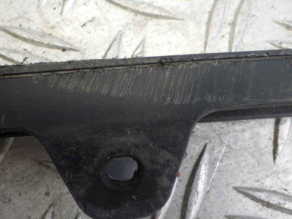 фото №12, Toyota verso 76852-0f031 молдинг бампера спойлер