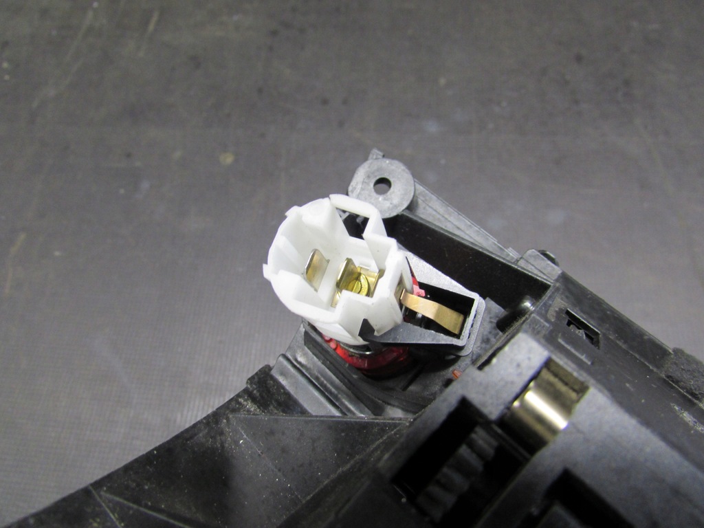 фото №7, Пепельница 1t1857961 vw touran i 03-06 r.