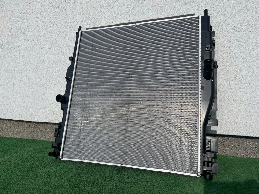 Радіатор води mazda cx60 cx-60 px28-15200 оригінал нова giełda poznań Ціна