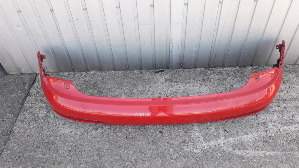 Audi q3 11- бампер задняя 8u0807511c Оригинал