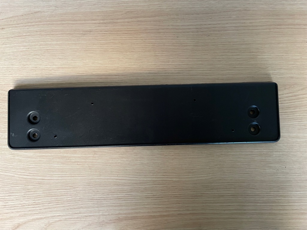 фото №1, Рамка підкладка pod номерний знак реєстраційна vw tiguan r-line