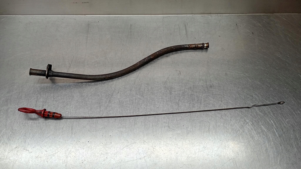 фото №2, Щуп масла трубка 08642783 volvo s80 v70 ii s60 i 2.0t