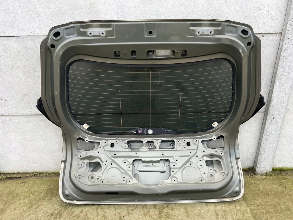 фото №15, Крышка багажника задняя задняя toyota yaris cross od 2020