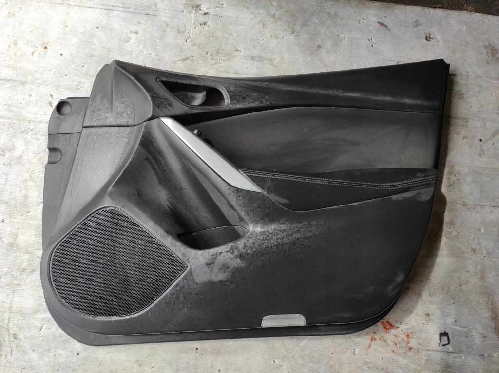 фото №1, Mazda 6 iii gj обшивка оббивка двері правий перед ghp9684u2