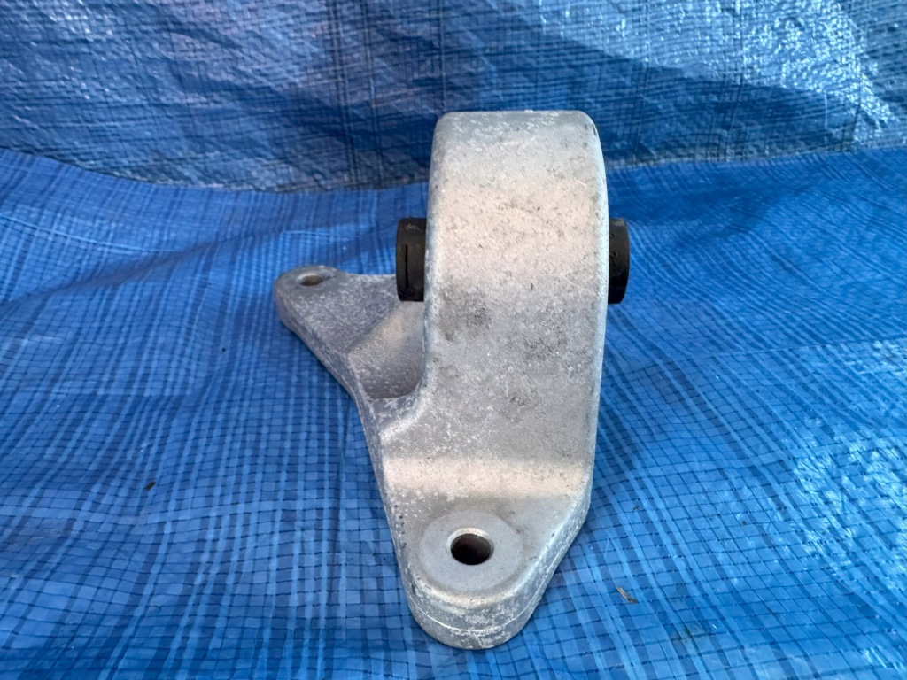 фото №4, Подушка кронштейн двигателя renault megane v e-tech 20240414b