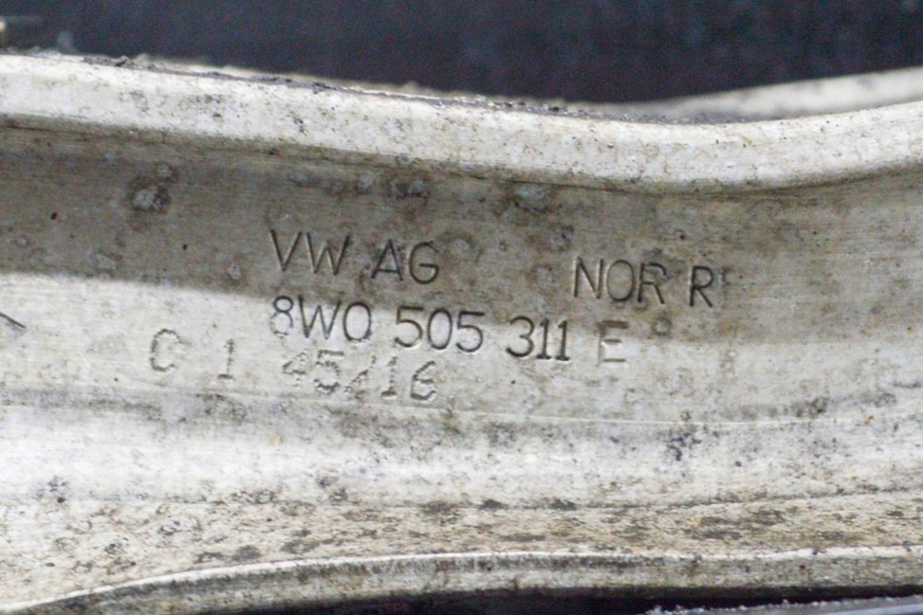 фото №6, Audi a4 allroad b9 задний левый h форма рычаг 8w0505311e 2.0 дизель 140kw