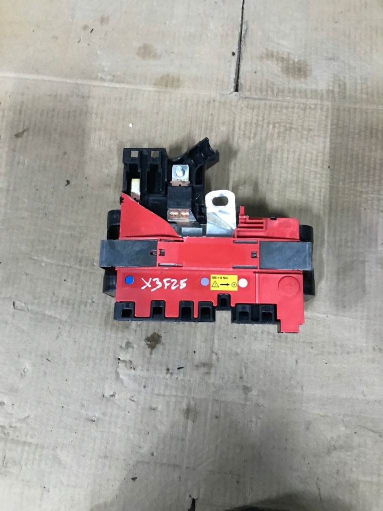 фото №1, Bmw x3 f25 коробка запобіжників