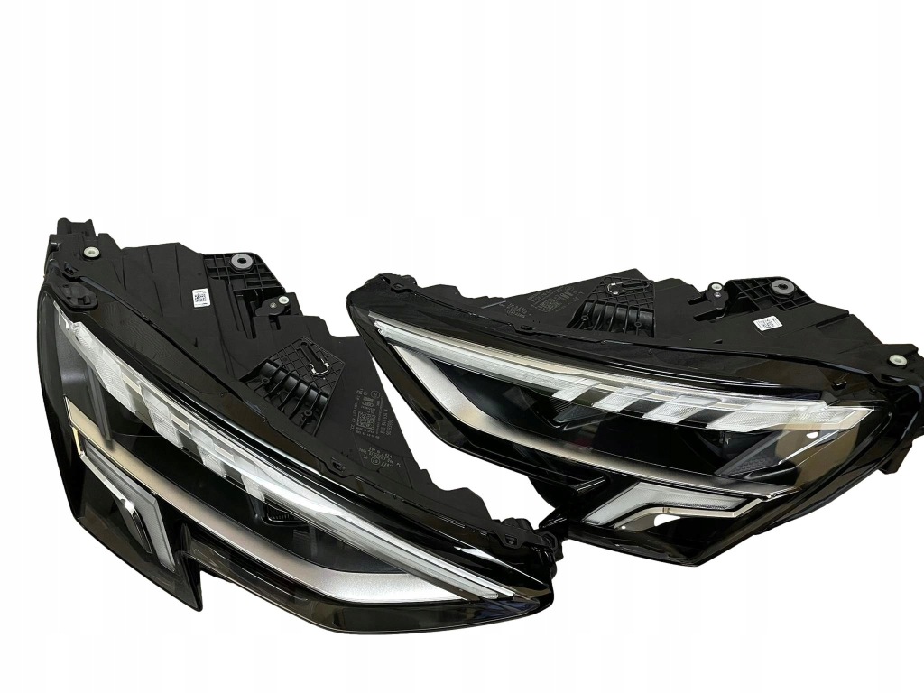 фото №1, Audi a3 s3 лампа перед led 8y0941033a 8y0941034a