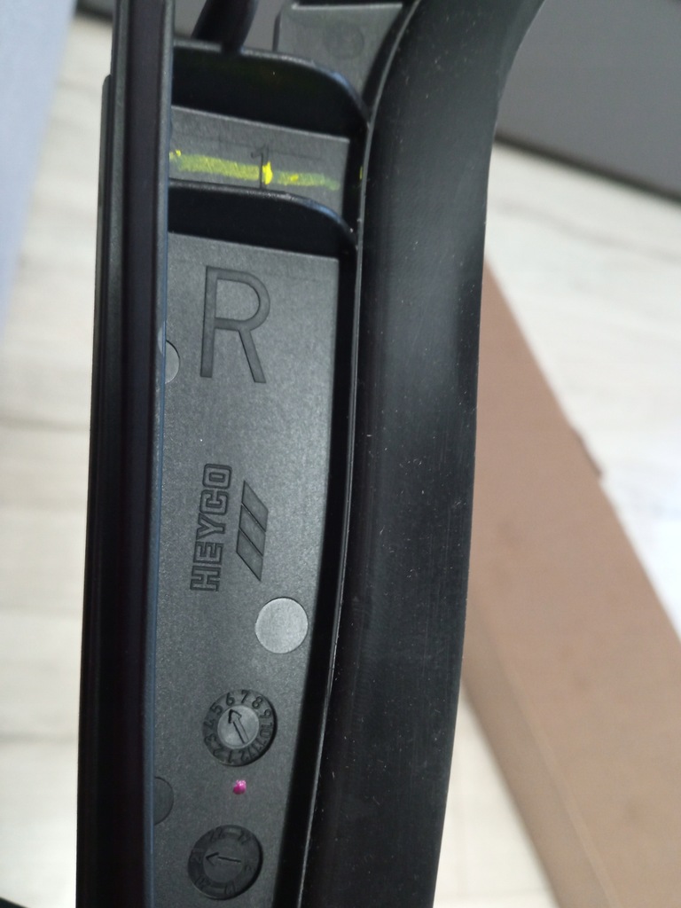 фото №10, Bmw x7 молдинг скло лобове 7434873 7434874