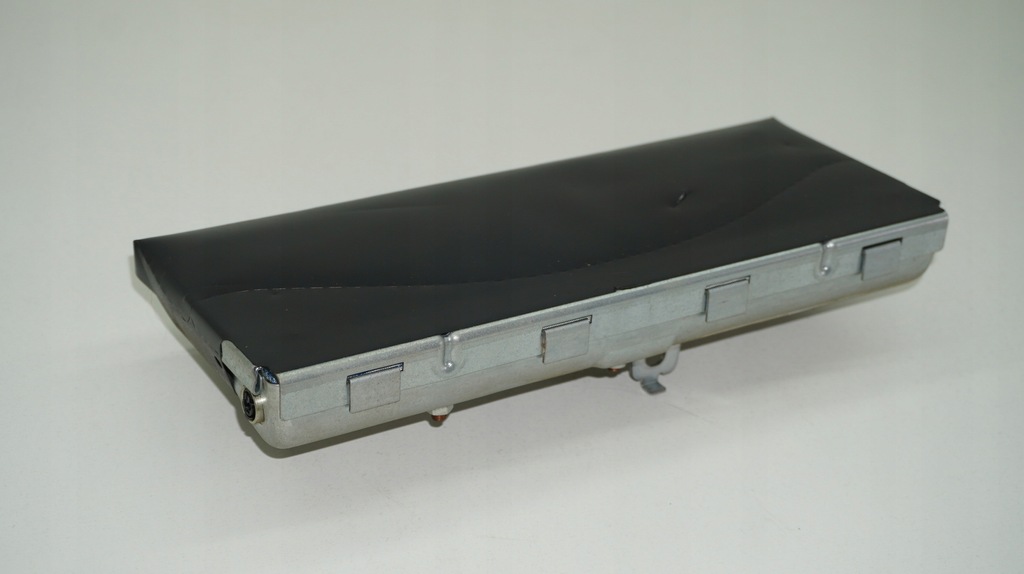 фото №6, Audi a3 8v подушка повітряна колінна подушка безпеки uk!