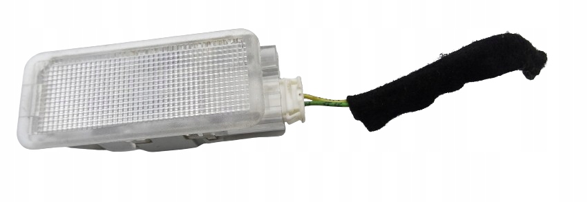 фото №1, Citroen c5 iii x7 лампа освещение багажника + штекер