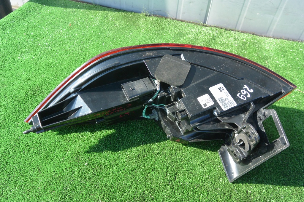 фото №10, Insignia b ліва задня w крила kombi 39099122cag