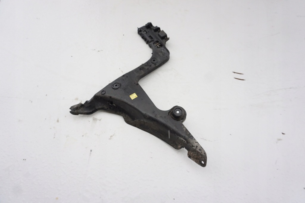 фото №1, Напрямна бампера правий задня audi a3 8p 8p1 sportback