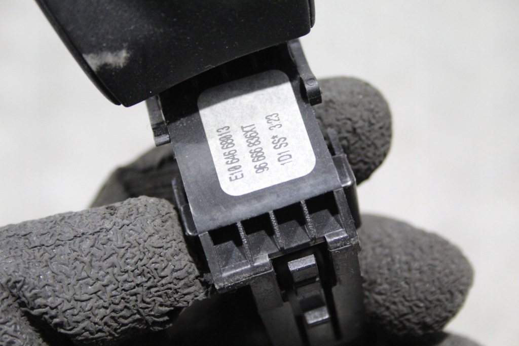 фото №2, Рычаг управление радио citroen c3 ii