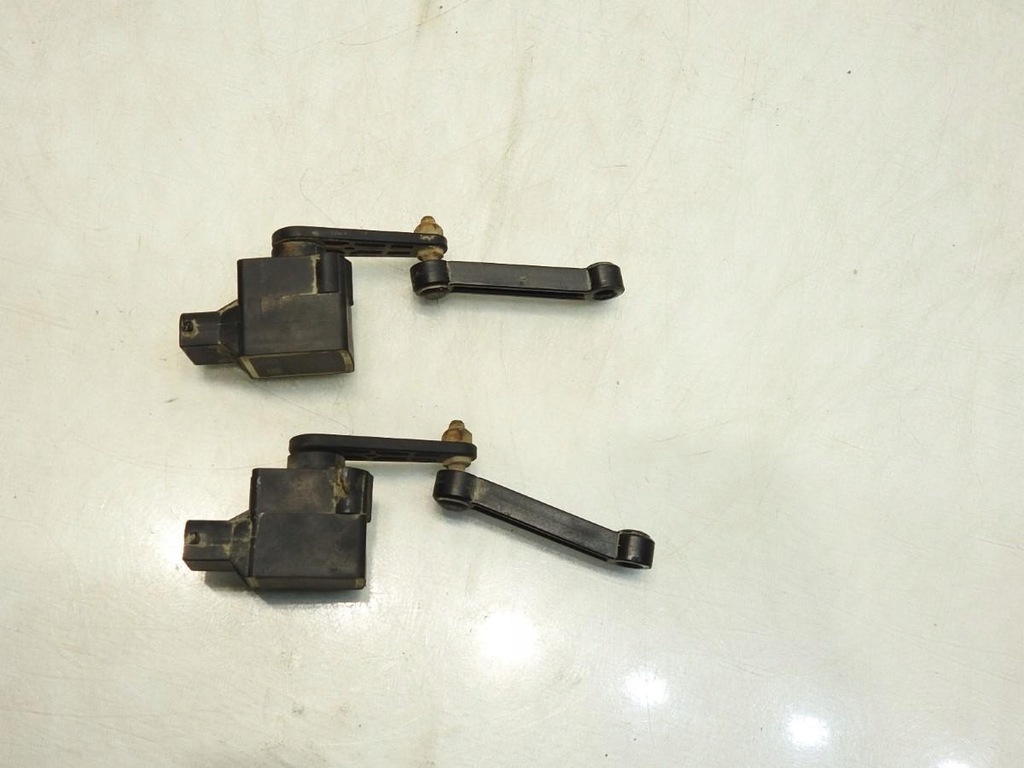 фото №8, Датчик вирівнювання світла задня mercedes r w251 a0105427717