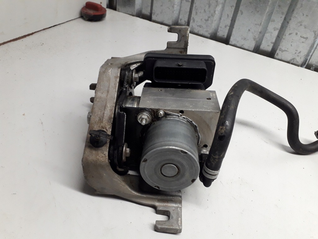 фото №1, Renault zoe насос abs