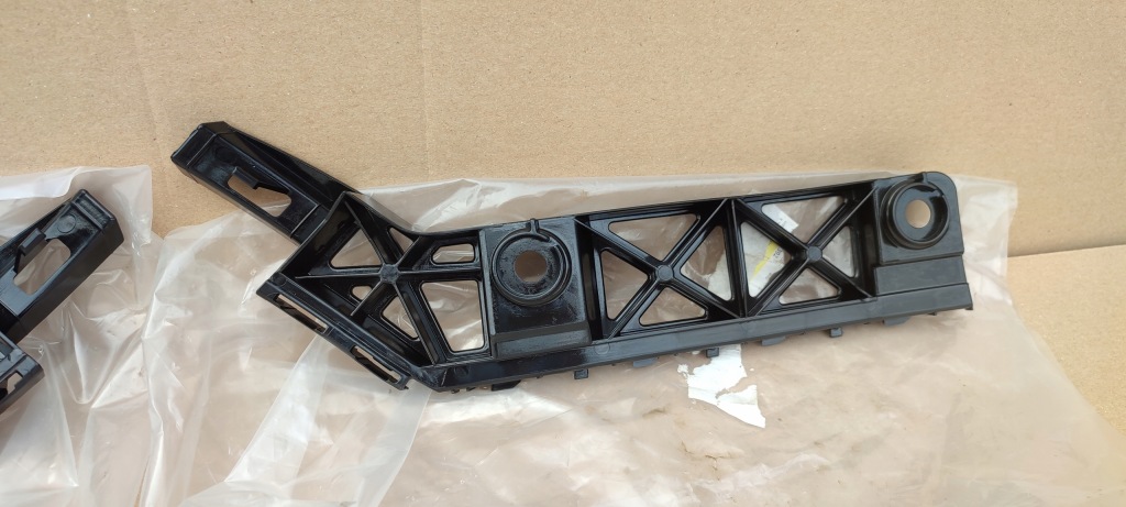 фото №5, Vw t-roc направляющая бампера задняя левый 2ga807393 новый