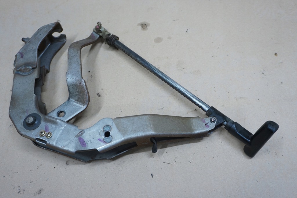 фото №1, Mazda b2500 ford ranger рычаг тормоза ручного 2,5 td 2001r