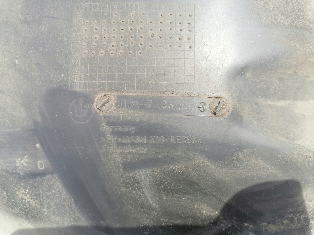 фото №8, Подкрылок правый задняя bmw e66 e65 7136682