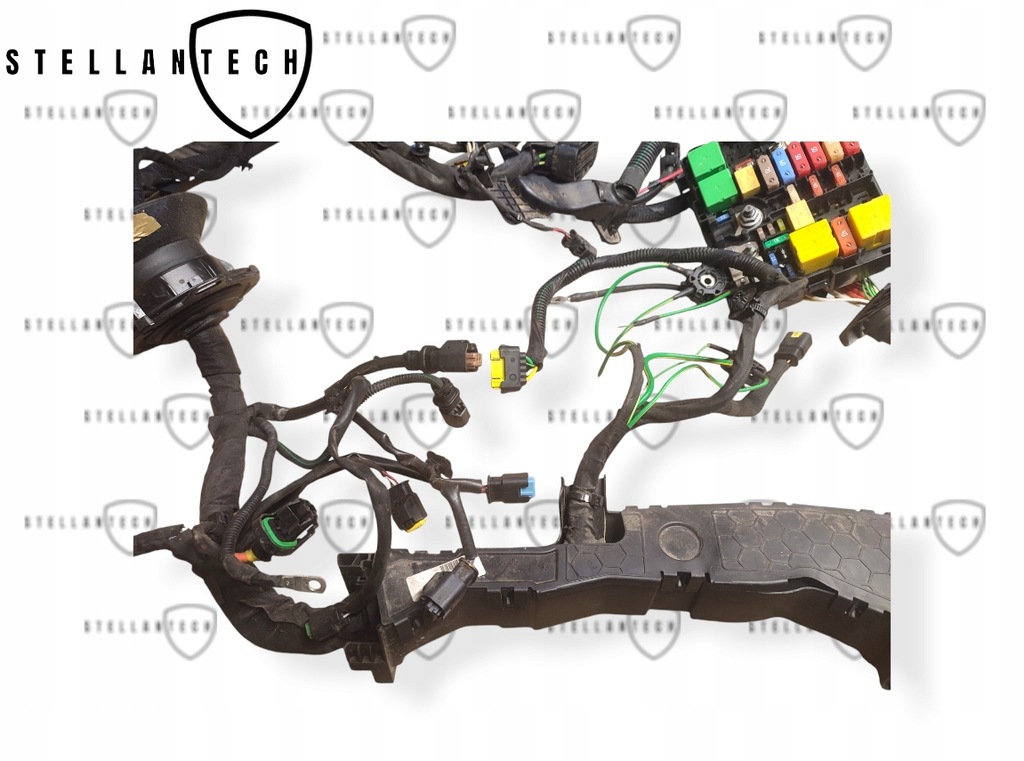 фото №7, Жгут двигателя перегородка peugeot 308 ii t9 оригинальный номер 1613163880