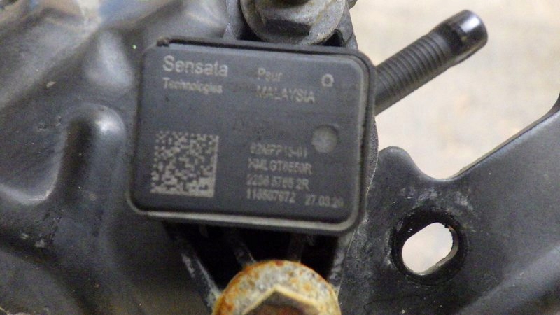 фото №7, Кронштейн двигателя trafic vivaro iii 2.0 241360897r