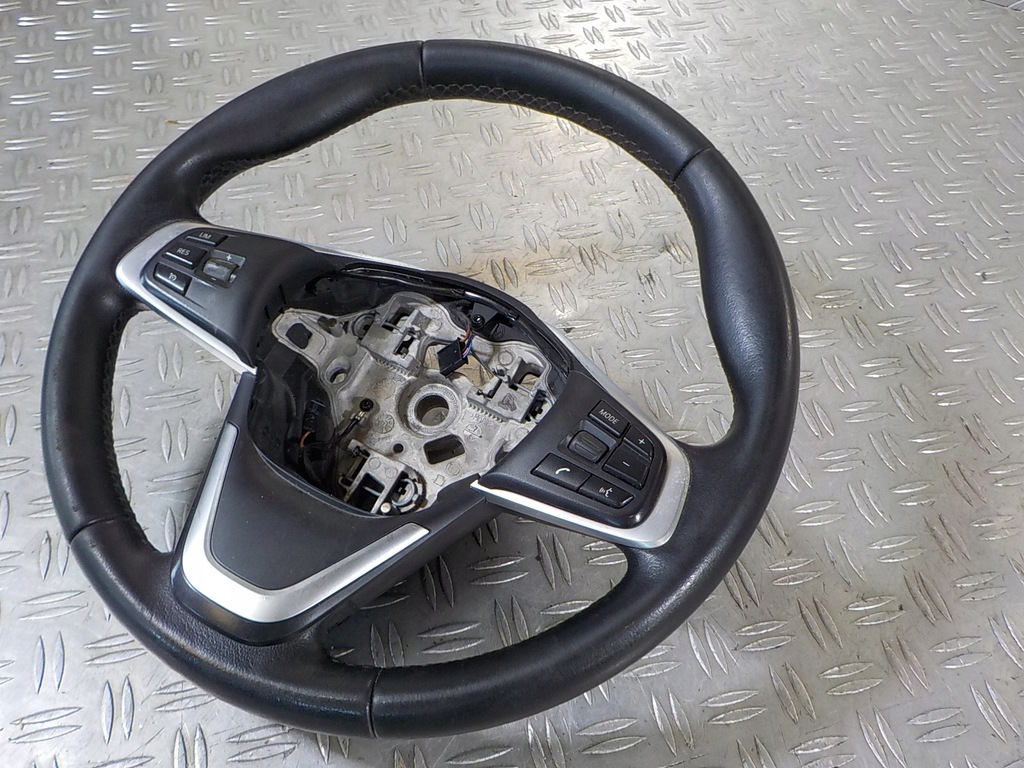 фото №8, Bmw 2 f46 17- повітропровід