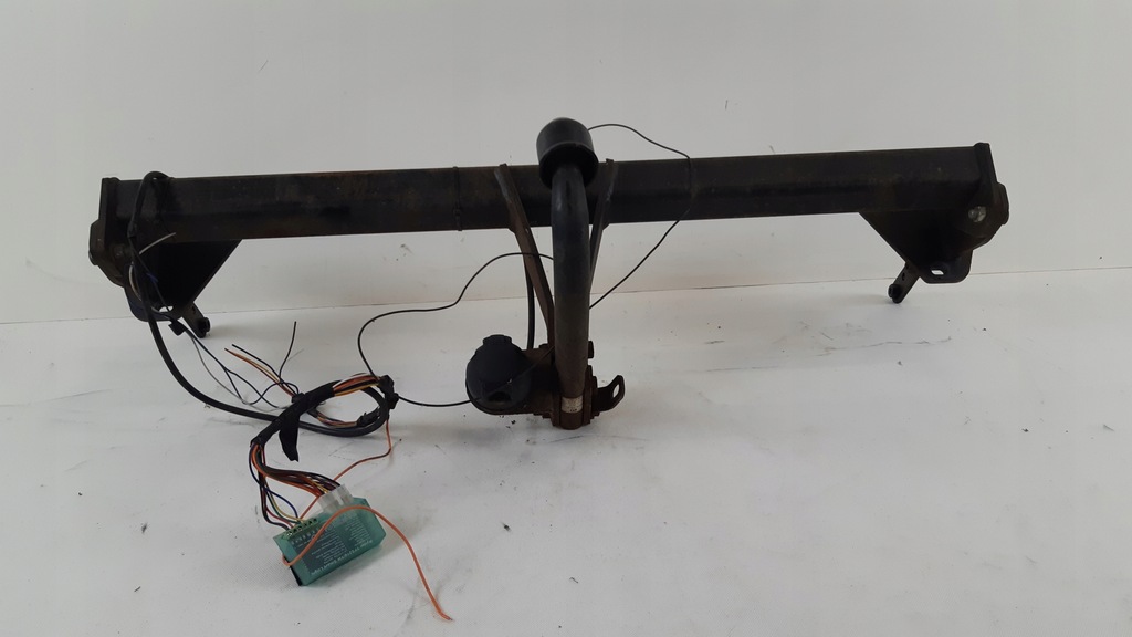 фото №1, Jeep cherokee kl hak буксирувальний