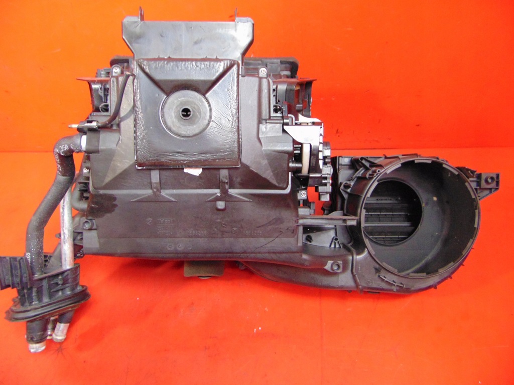 фото №8, Bmw 3 e90 e91 корпус отопитель climatronic 2 зона 6947269 europa