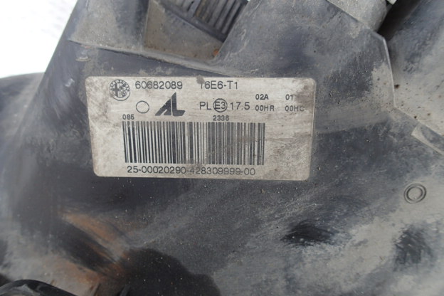 фото №7, Alfa 147 лампа передняя левая правая przed liftem